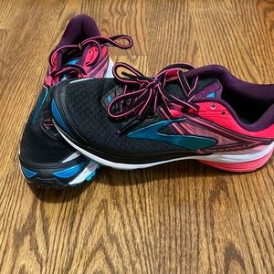 Brooks running sneakers